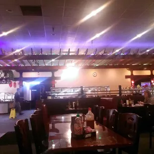 sushi and sashimi, interior