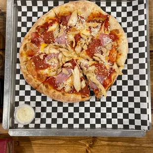 Pepperoni, chicken &amp; Canadian bacon