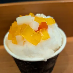 Mini Cup - lychee with rainbow jelly