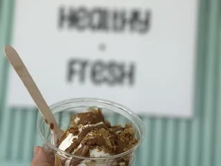 Let Eat Yogurt