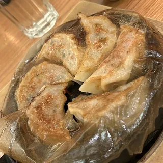 GINGER PORK GYOZA