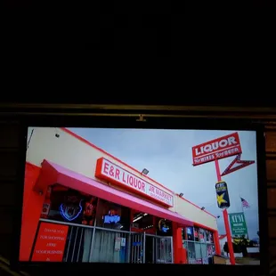 E & R Liquor