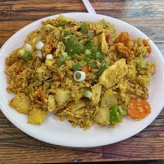 R4. Pineapple Fried Rice