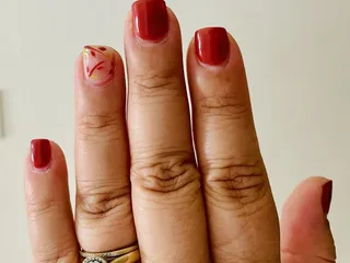 Mia Nails Lounge