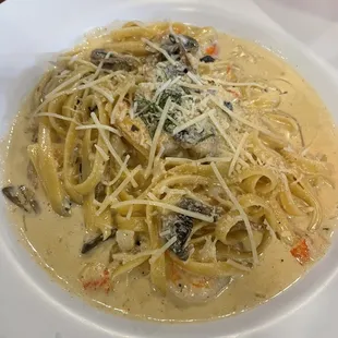 Seafood Fettuccine Alfredo