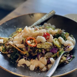E+O FAMOUS CRISPY BRUSSELS SPROUTS &amp; KALE SALAD