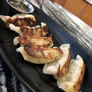 Gyoza