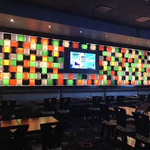 sushi and sashimi, interior