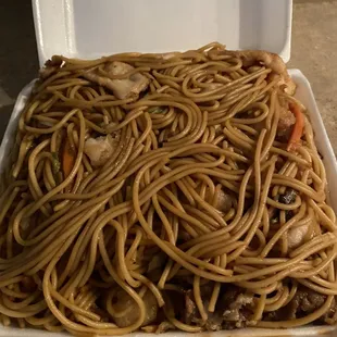 House Special Lo Mein