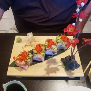 Sex in the Lobby Roll