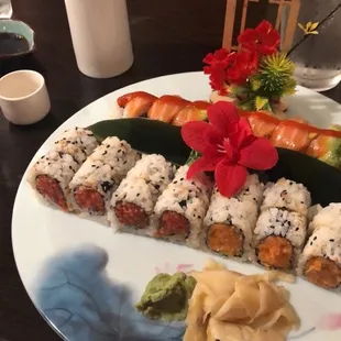 Spicy Salmon Roll
