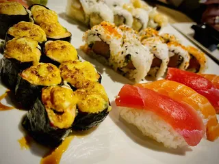 Sushi Alive Asian Bistro & Raw