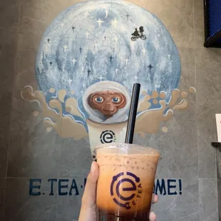 thai milk tea with boba