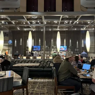 Order your drinks or your food