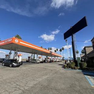11/12/24 Pumps, entrance to the left for snacks