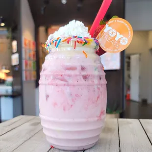 YoYo Treats Strawberry Horchata Agua Fresca