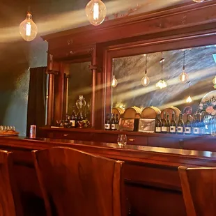 Robert's bar is gorgeous. It's a must see in the member cave.