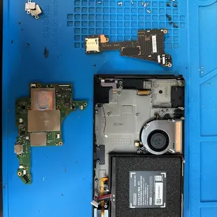 Nintendo Switch OLED Repair
