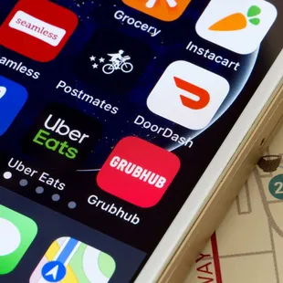 We have successfully settled numerous food delivery accidents.