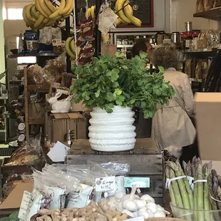 Veggie table is always full