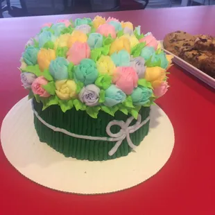 food, dessert, cupcakes