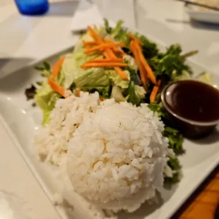 Dinner @Eagle Cafe; 10/5/2024. My sides w/my Dinner Meal, Rice &amp; their Crispy Fresh Salad w/Oriental Dressing.