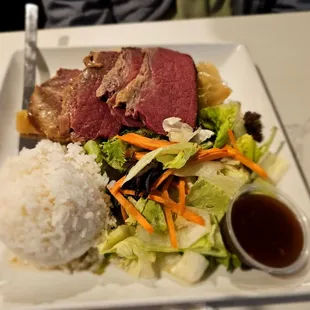 Dinner @Eagle Cafe; 10/5/2024. Hubby David ordered, one of their Daily Specials, "Fresh Cornbeef &amp; Cabbage", he enjoys it.