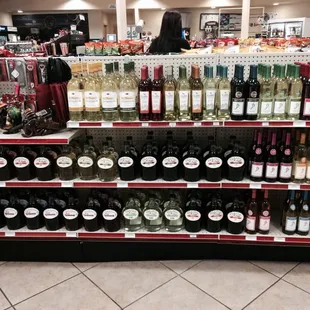 Wine selection + tools