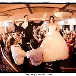 Eagle Glen Golf Club Wedding--Full Ballroom Reception. Photography: imageryconcepts.com