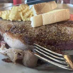 Steak wrapped in bacon !