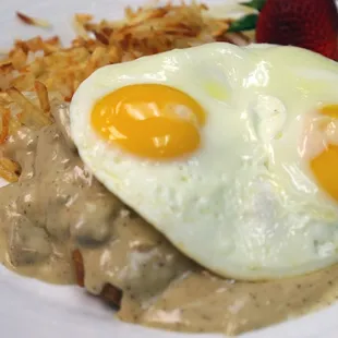 Country Fried Steak served with 2 eggs, hashbrowns, sausage gravy with your choice of toast