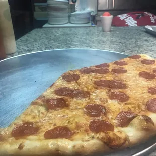 Pepperoni pizza
