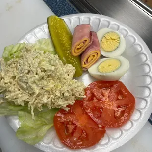 Cold Plate with Chicken Salad