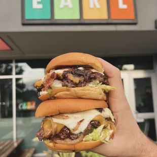 We&apos;re known for our awesome specials! (Pictured: EARL&apos;s Teri Deluxe Special burger)