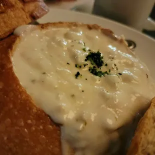 Bread bowl of clam chowder