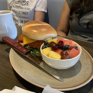 CRISPY CHICKEN SANDY