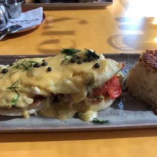SMOKED SALMON BENNY