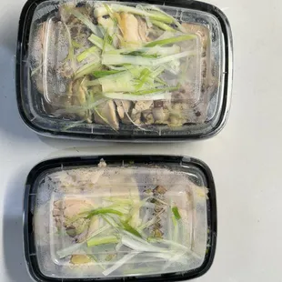 Ordered two identical scallion chicken items with BOGO promotion, but one of them is only half sized