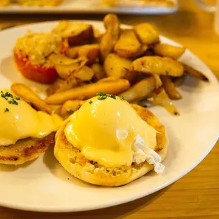 Eggs Benedict (no ham)