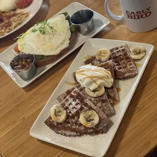 Spicy avo toast, churro waffles and EB coffee !