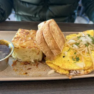 Quesabirria Omelette