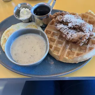 CHICKEN & WAFFLE