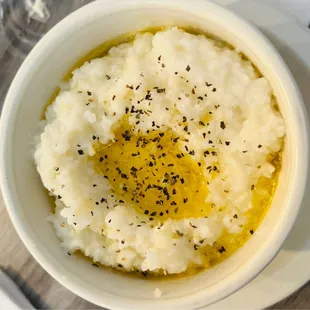 Grits with butter