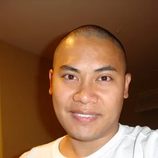chris y.