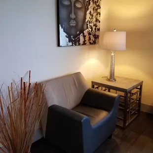 Very nice waiting room