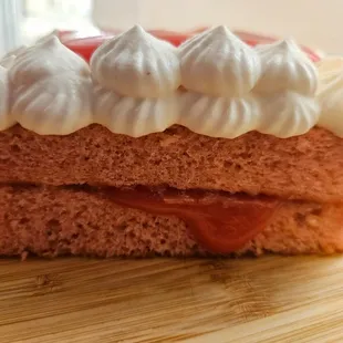 Guava chiffon cake