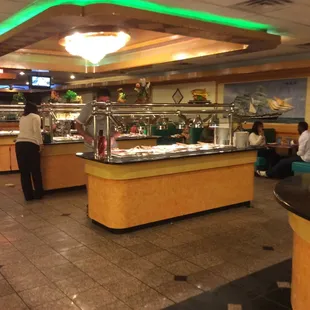 sushi and sashimi, interior