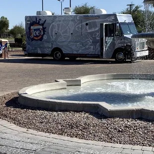 Truck setting up