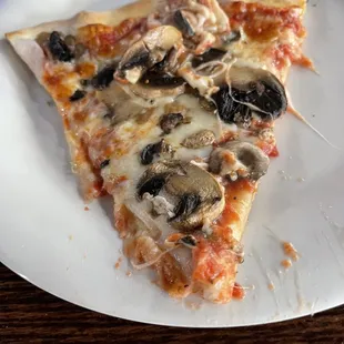Mushroom Pizza Toppings