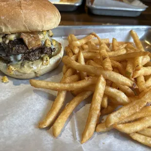 Fiesta burger with fries - Yummy!